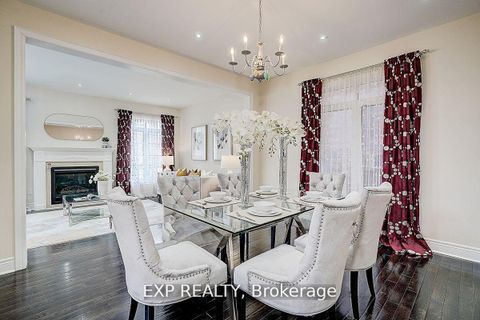 Photo 9 at 116 Dunlop Street, Crosby, Richmond Hill