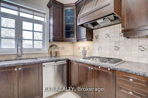 Photo 22 at 116 Dunlop Street, Crosby, Richmond Hill