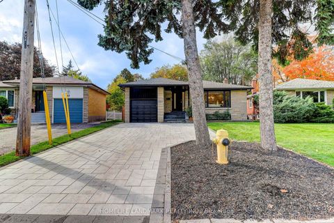 Photo 3 at 24 Evanston Drive, Bathurst Manor, Toronto