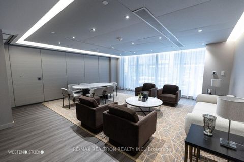 Photo 16 at 1220 - 543 Richmond Street W, Waterfront Communities C1, Toronto