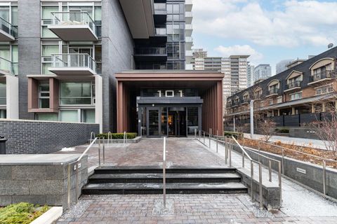 Photo 3 at 2802 - 101 Erskine Avenue, Mount Pleasant West, Toronto