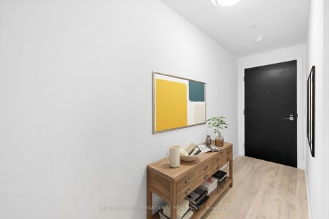 Photo 5 at 2802 - 101 Erskine Avenue, Mount Pleasant West, Toronto