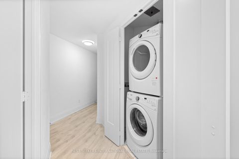 Photo 19 at 2802 - 101 Erskine Avenue, Mount Pleasant West, Toronto