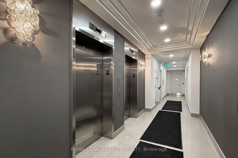 Photo 7 at 204 - 3 Michael Power Place, City Centre West, Toronto