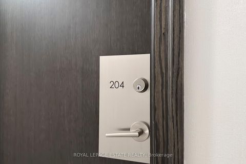 Photo 9 at 204 - 3 Michael Power Place, City Centre West, Toronto