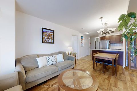 Photo 13 at 204 - 3 Michael Power Place, City Centre West, Toronto