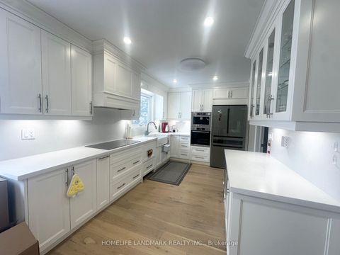 Photo 13 at 70 Maple Grove Avenue, Oak Ridges, Richmond Hill