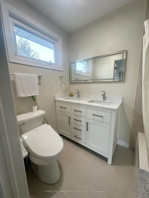 Photo 28 at 70 Maple Grove Avenue, Oak Ridges, Richmond Hill