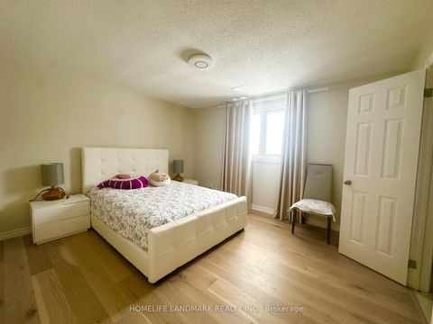 Photo 30 at 70 Maple Grove Avenue, Oak Ridges, Richmond Hill