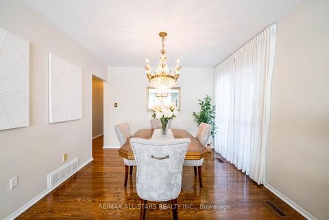Photo 9 at 36 Midcroft Drive, Malvern West, Toronto