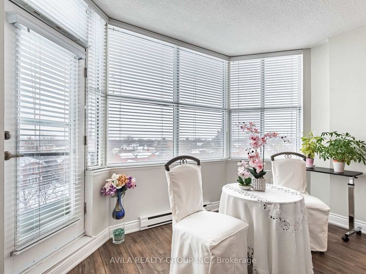 Photo 10 at 408 - 2199 Sixth Line, RO River Oaks, Oakville