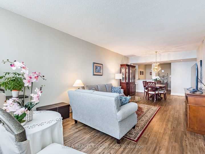 Photo 11 at 408 - 2199 Sixth Line, RO River Oaks, Oakville