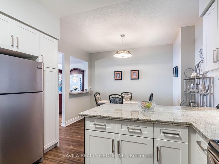 Photo 24 at 408 - 2199 Sixth Line, RO River Oaks, Oakville