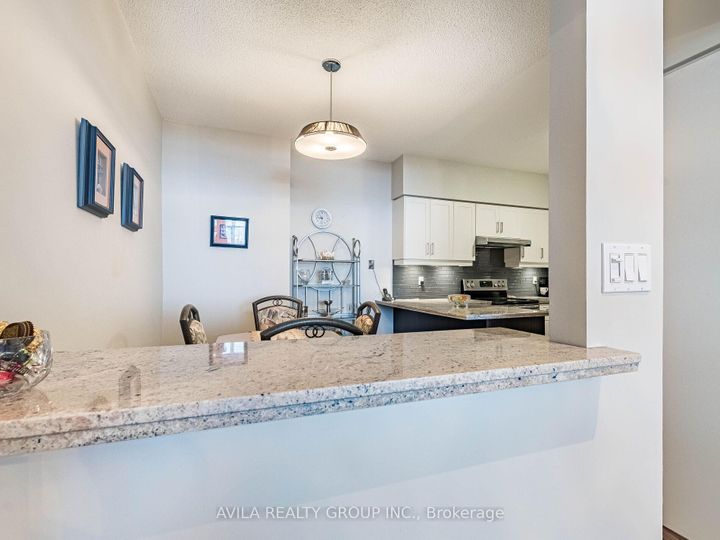 Photo 27 at 408 - 2199 Sixth Line, RO River Oaks, Oakville