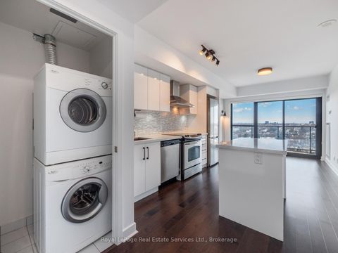 Photo 11 at 1711 - 58 Orchard View Boulevard, Eglinton, Toronto