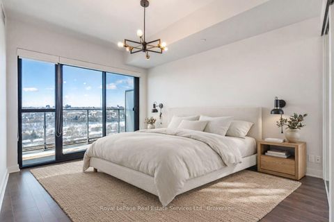 Photo 12 at 1711 - 58 Orchard View Boulevard, Eglinton, Toronto