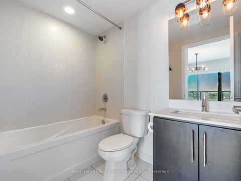 Photo 17 at 1711 - 58 Orchard View Boulevard, Eglinton, Toronto