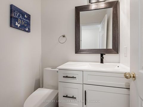 Photo 15 at 36 Greenbelt Crescent, North Richvale, Richmond Hill