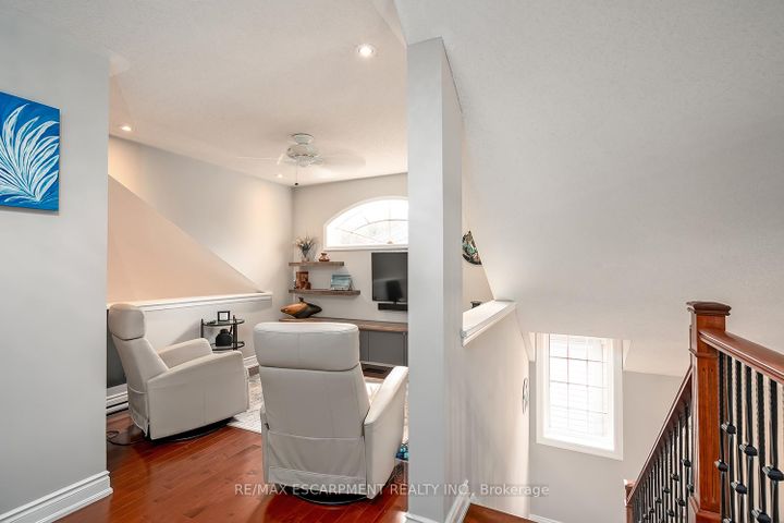 Photo 19 at 4304 Taywood Drive, Rose, Burlington