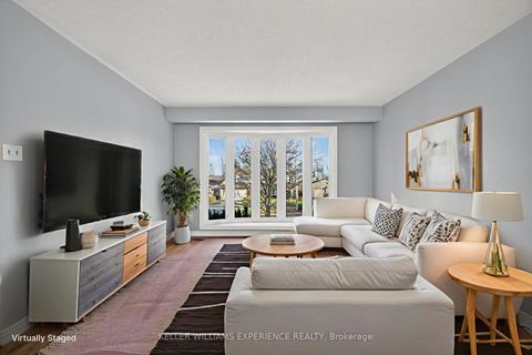 Photo 7 at 19 Debra Crescent, Allandale Heights, Barrie