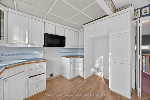 Photo 19 at 19 Debra Crescent, Allandale Heights, Barrie