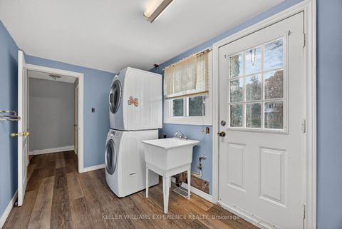 Photo 38 at 19 Debra Crescent, Allandale Heights, Barrie