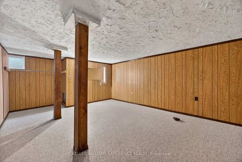 Photo 41 at 19 Debra Crescent, Allandale Heights, Barrie