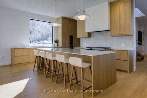 Photo 10 at 18 Raintree Court, Rural Clearview, Clearview