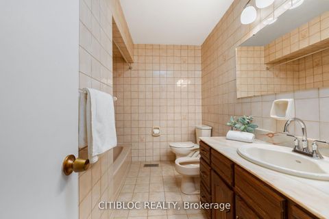 Photo 18 at 62 Paradelle Crescent, Jane Heights, Toronto