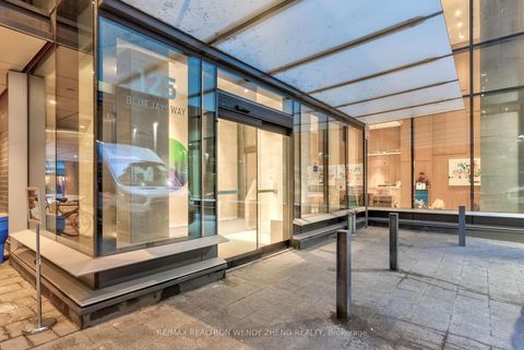 Photo 2 at 4608 - 125 Blue Jays Way Street, Waterfront Communities C1, Toronto