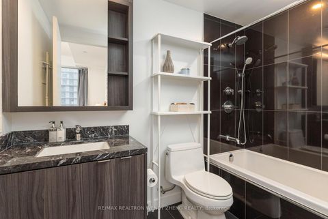 Photo 13 at 4608 - 125 Blue Jays Way Street, Waterfront Communities C1, Toronto