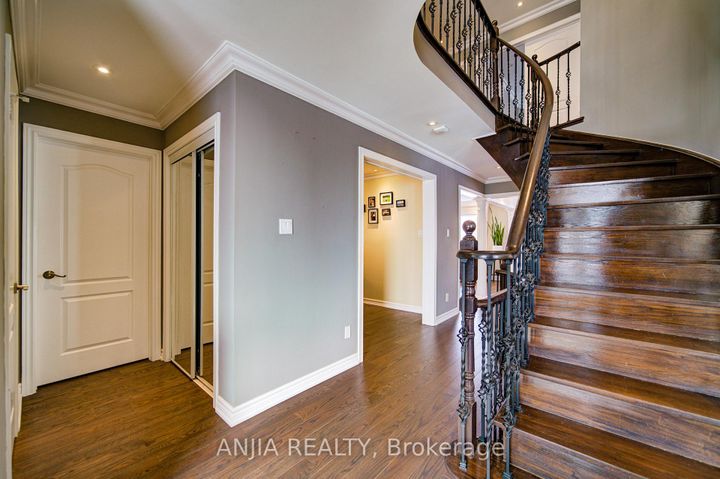 Photo 4 at 3435 Grand Park Drive, Fairview, Mississauga