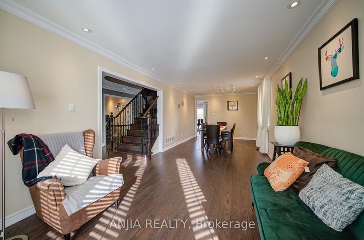 Photo 9 at 3435 Grand Park Drive, Fairview, Mississauga