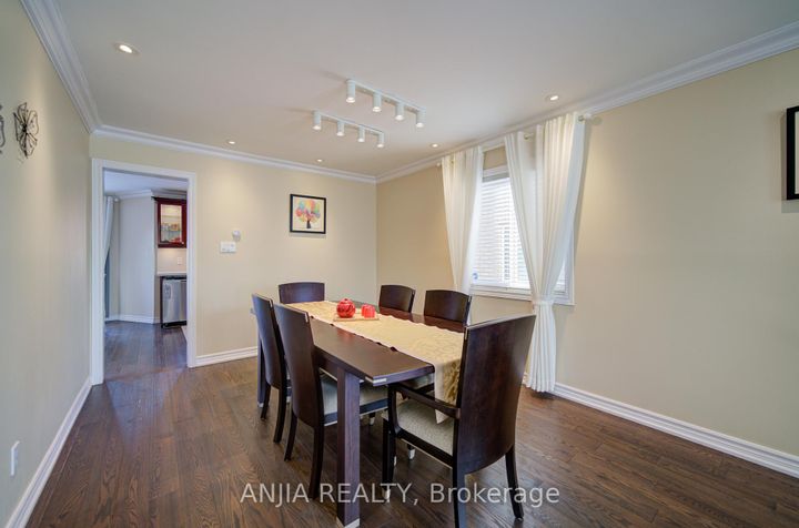 Photo 11 at 3435 Grand Park Drive, Fairview, Mississauga
