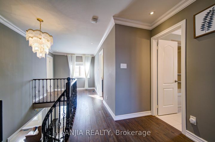 Photo 26 at 3435 Grand Park Drive, Fairview, Mississauga