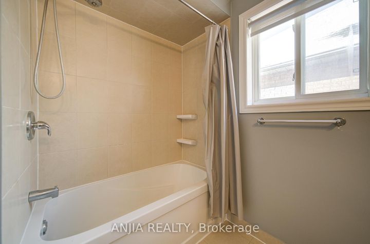 Photo 31 at 3435 Grand Park Drive, Fairview, Mississauga