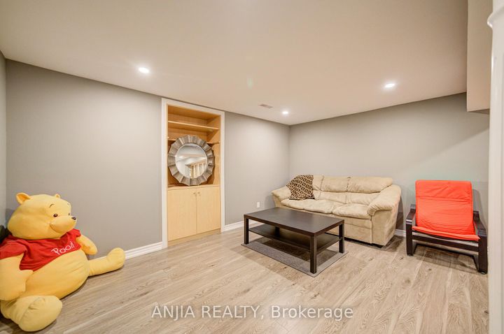 Photo 42 at 3435 Grand Park Drive, Fairview, Mississauga