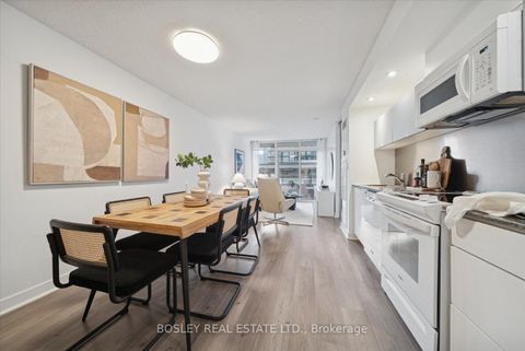 Photo 6 at 521 - 4K Spadina Avenue, Waterfront Communities C1, Toronto