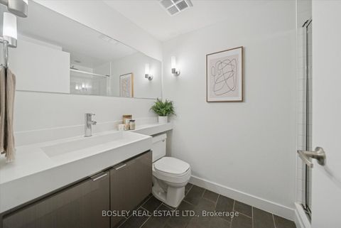 Photo 18 at 521 - 4K Spadina Avenue, Waterfront Communities C1, Toronto
