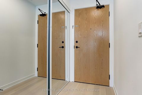 Photo 5 at B-532 - 7950 Bathurst Street, Beverley Glen, Vaughan