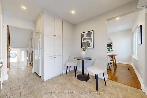 Photo 13 at 26 Balaby Crescent, Don Mills, Toronto