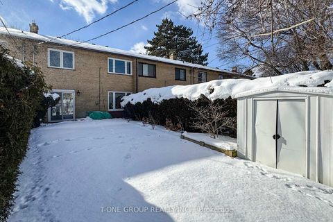 Photo 34 at 26 Balaby Crescent, Don Mills, Toronto