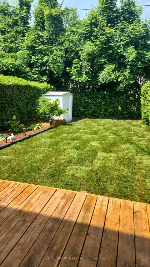 Photo 37 at 26 Balaby Crescent, Don Mills, Toronto