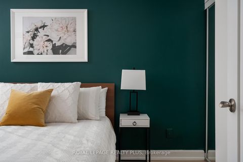 Photo 21 at 907 - 3391 Bloor Street W, City Centre West, Toronto