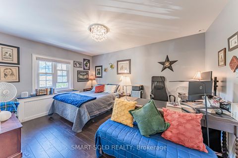 Photo 21 at 889 Avenue Road, Eglinton, Toronto