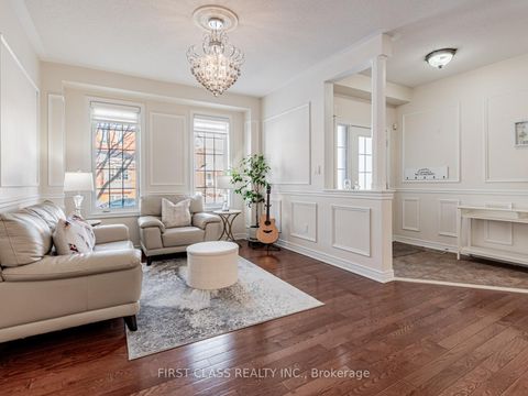 Photo 3 at 11 Amstel Avenue, Jefferson, Richmond Hill