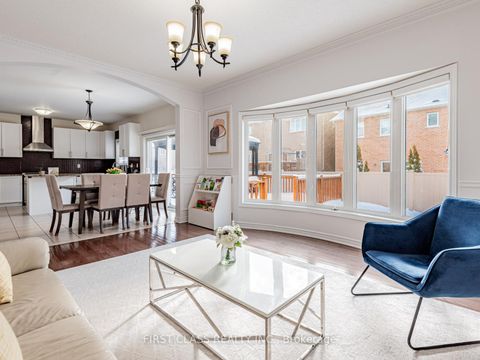 Photo 8 at 11 Amstel Avenue, Jefferson, Richmond Hill