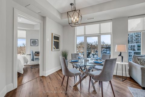 Photo 13 at 402 - 2 Old Mill Drive, Swansea, Toronto