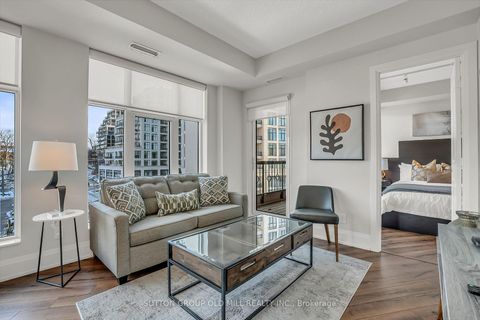 Photo 15 at 402 - 2 Old Mill Drive, Swansea, Toronto