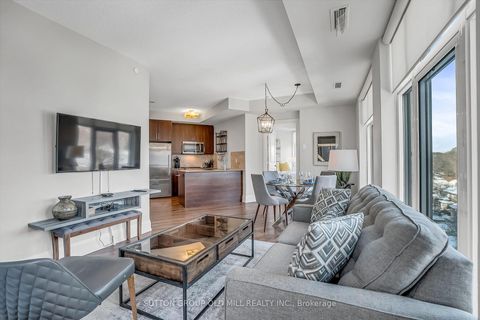 Photo 17 at 402 - 2 Old Mill Drive, Swansea, Toronto